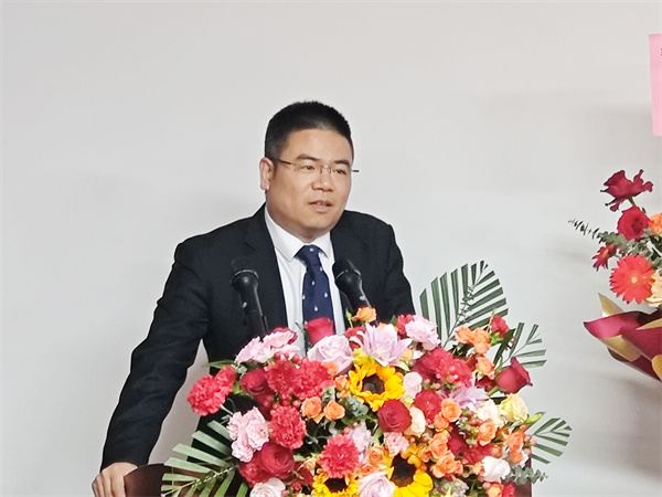 微信图片_20250416144851_副本.jpg